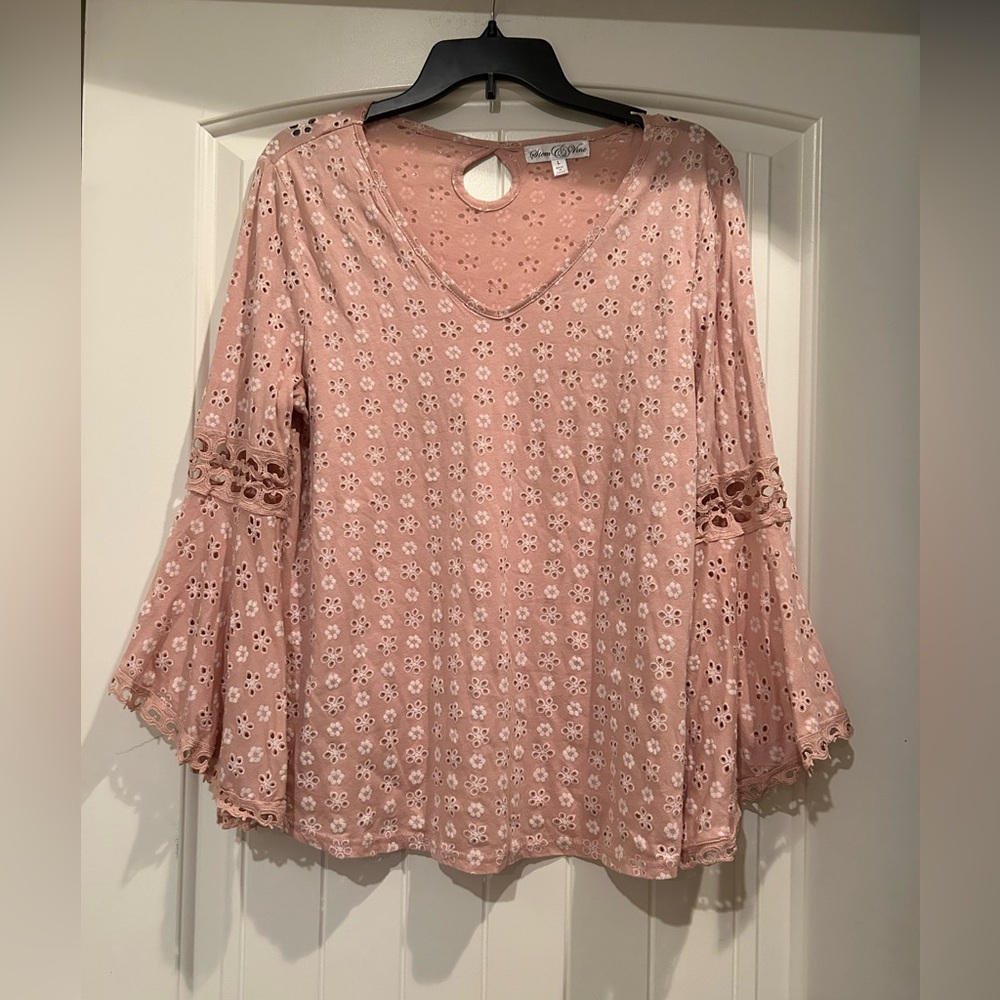 Stem and Vine pink blouse size large
